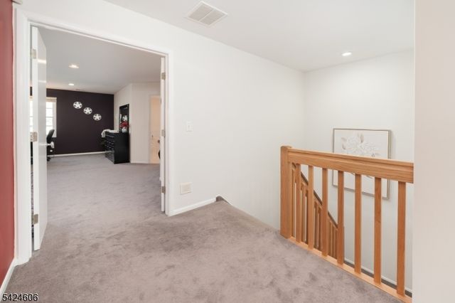 20 Pine Valley Rd, Livingston Twp., NJ 07039