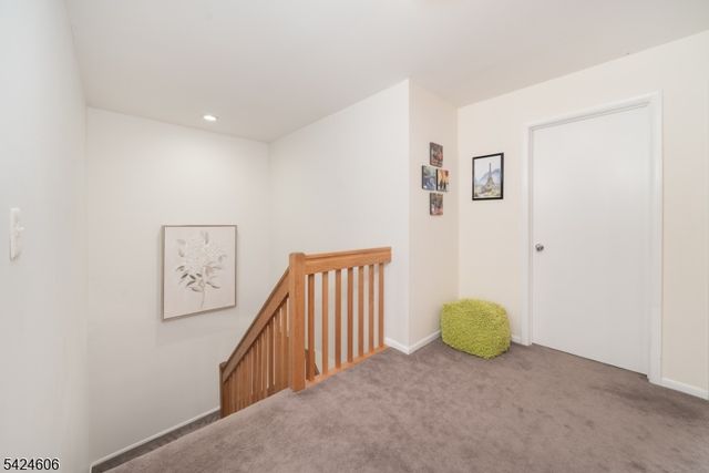 20 Pine Valley Rd, Livingston Twp., NJ 07039