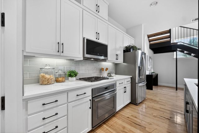 5525 Winton Street, Dallas, TX 75206