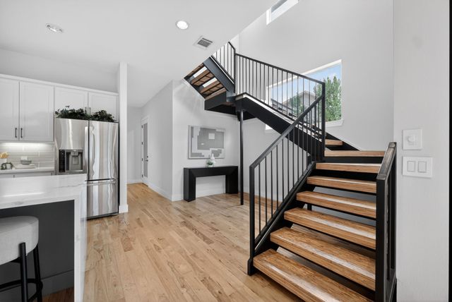 5525 Winton Street, Dallas, TX 75206