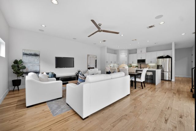 5525 Winton Street, Dallas, TX 75206