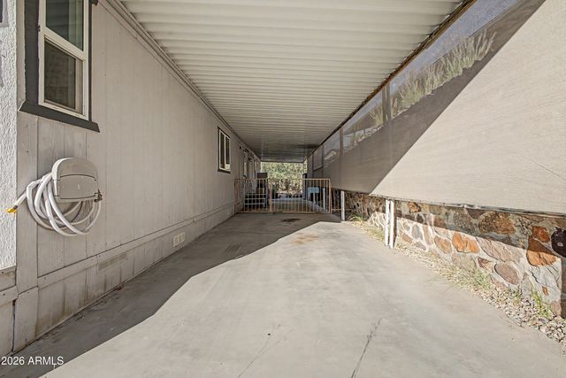 401 E QUEEN CREEK Drive, Queen Valley, AZ 85118