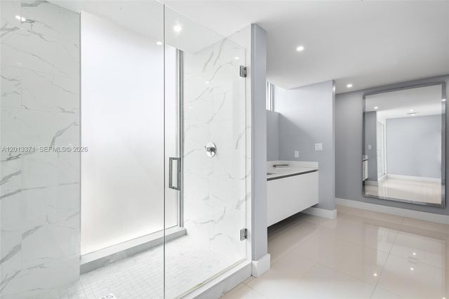 133 Isle Of Venice Dr 4B, Fort Lauderdale, FL 33301