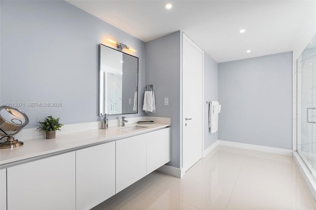 133 Isle Of Venice Dr 4B, Fort Lauderdale, FL 33301