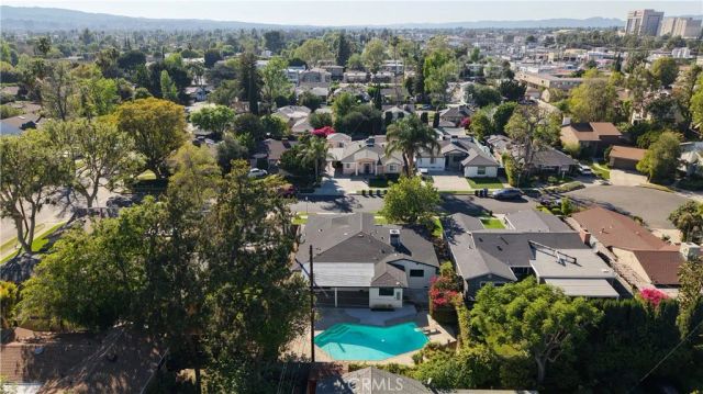 5914 Colbath Avenue, Valley Glen, CA 91401