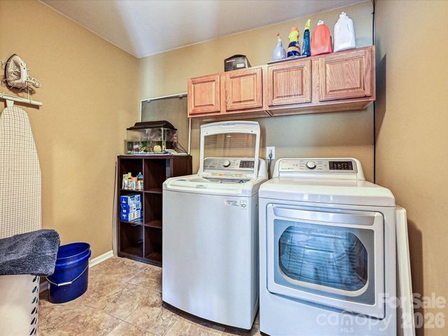 7648 Natalie Commons Drive, Denver, NC 28037