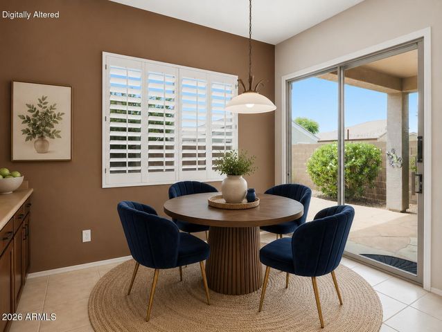 1677 E HAWKEN Place, Chandler, AZ 85286