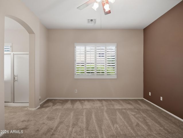 1677 E HAWKEN Place, Chandler, AZ 85286