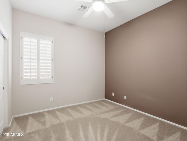 1677 E HAWKEN Place, Chandler, AZ 85286
