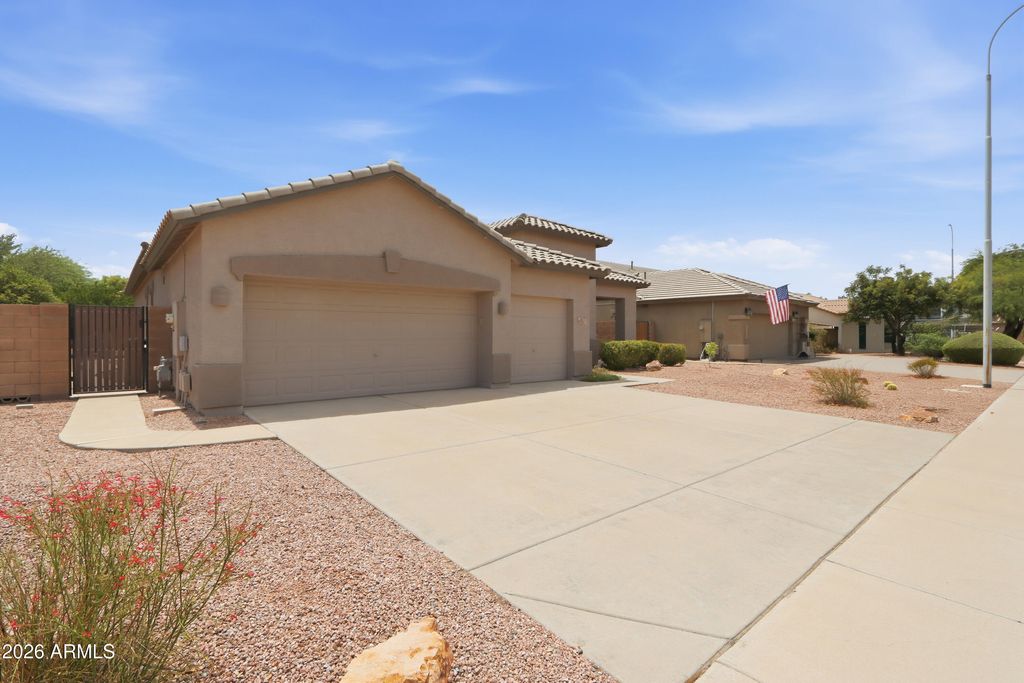1677 E HAWKEN Place, Chandler, AZ 85286 — photo 3
