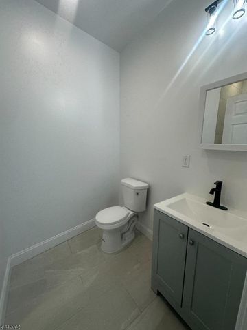 105 Filmore St, Phillipsburg Town, NJ 08865