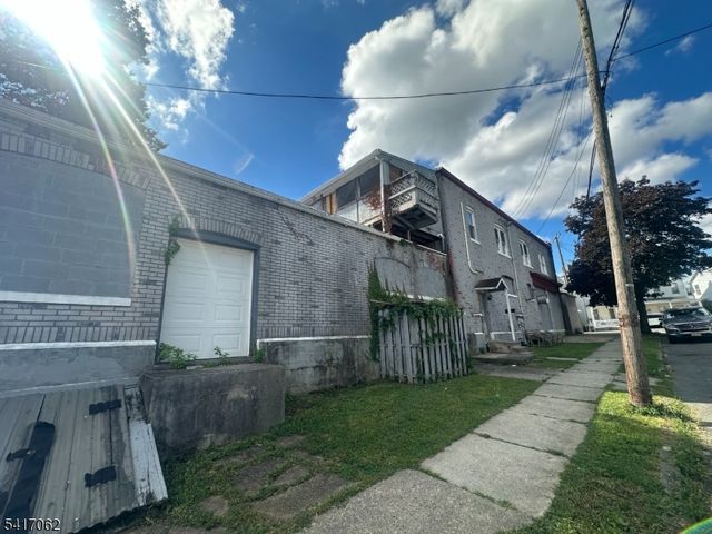 105 Filmore St, Phillipsburg Town, NJ 08865