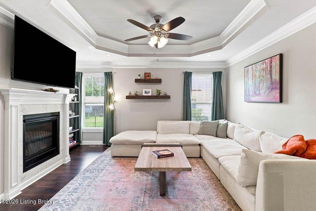 624 Country Club Rd, Louisville, KY 40206