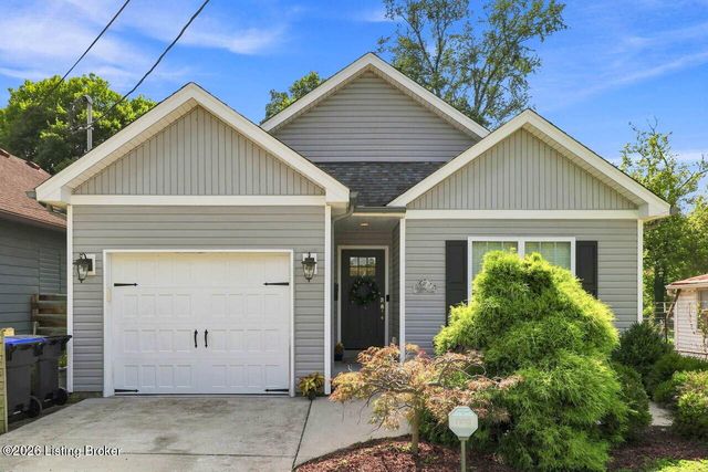 624 Country Club Rd, Louisville, KY 40206
