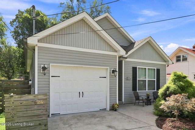624 Country Club Rd, Louisville, KY 40206