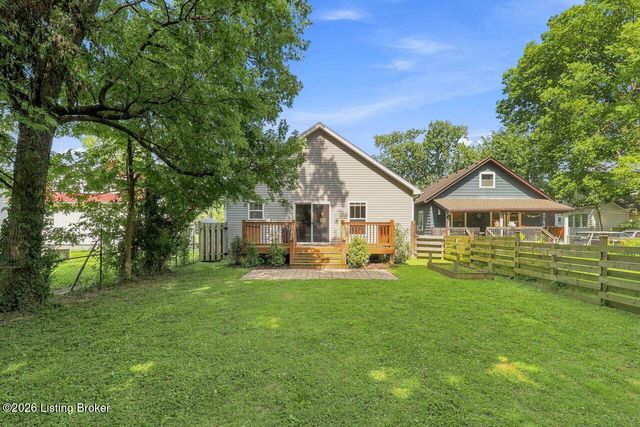 624 Country Club Rd, Louisville, KY 40206