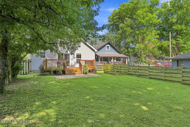 624 Country Club Rd, Louisville, KY 40206