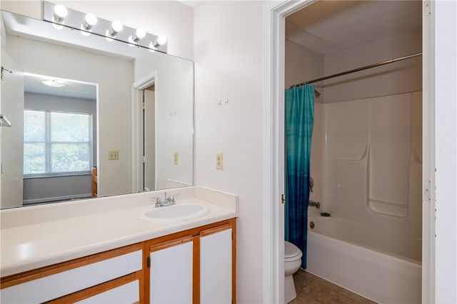 978 Irving Avenue 25, Dayton, OH 45419