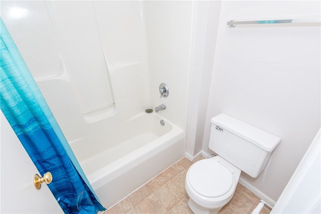978 Irving Avenue 25, Dayton, OH 45419