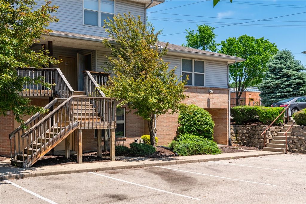978 Irving Avenue 25, Dayton, OH 45419