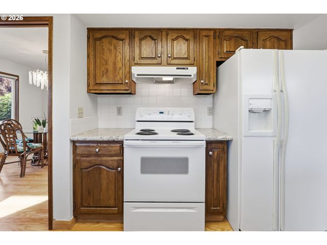 501 N BUCKLEY Ln, Newberg, OR 97132