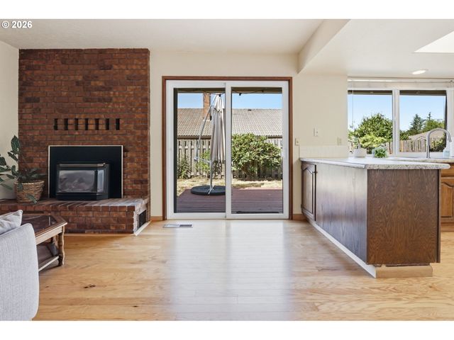 501 N BUCKLEY Ln, Newberg, OR 97132
