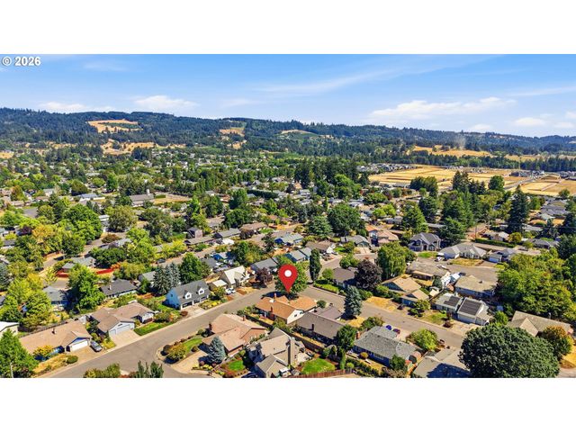 501 N BUCKLEY Ln, Newberg, OR 97132