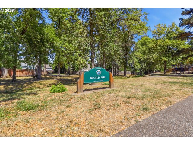 501 N BUCKLEY Ln, Newberg, OR 97132