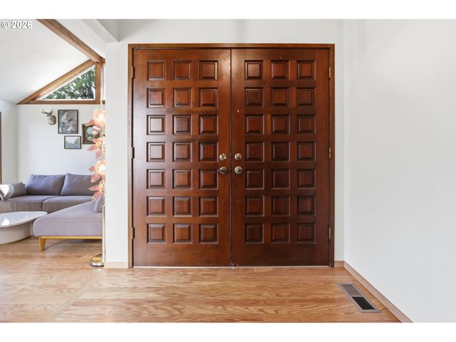 501 N BUCKLEY Ln, Newberg, OR 97132