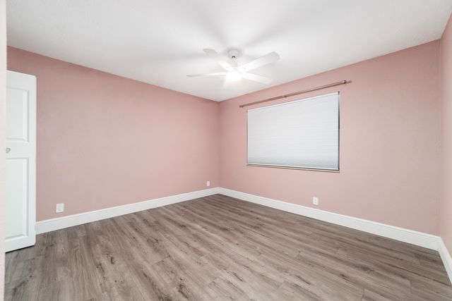 1062 Fairfax Cir W, Boynton Beach, FL 33436