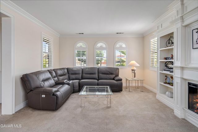 1718 Whitlatch Drive, Lancaster, CA 93535