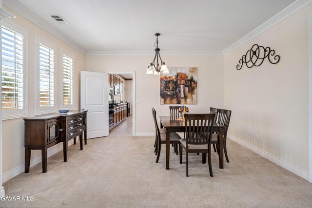1718 Whitlatch Drive, Lancaster, CA 93535