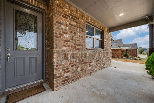 44 Kramer Lane, Sanger, TX 76266