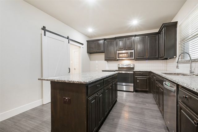 44 Kramer Lane, Sanger, TX 76266