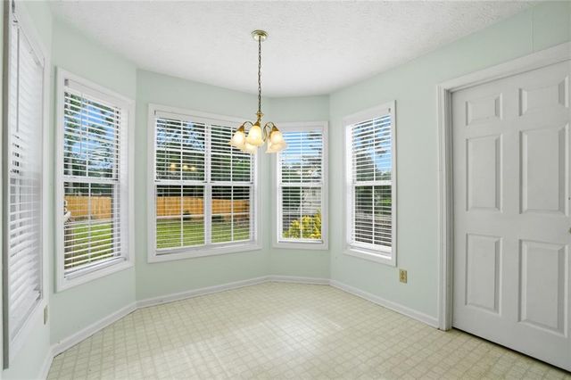 115 Knight Way, Fayetteville, GA 30214