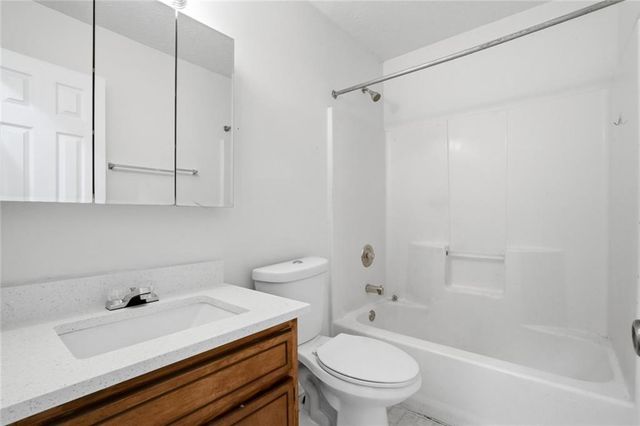 115 Knight Way, Fayetteville, GA 30214