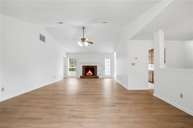 115 Knight Way, Fayetteville, GA 30214