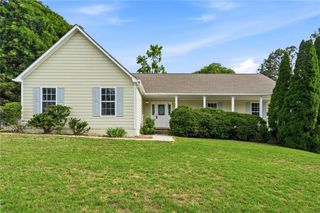 115 Knight Way, Fayetteville, GA 30214