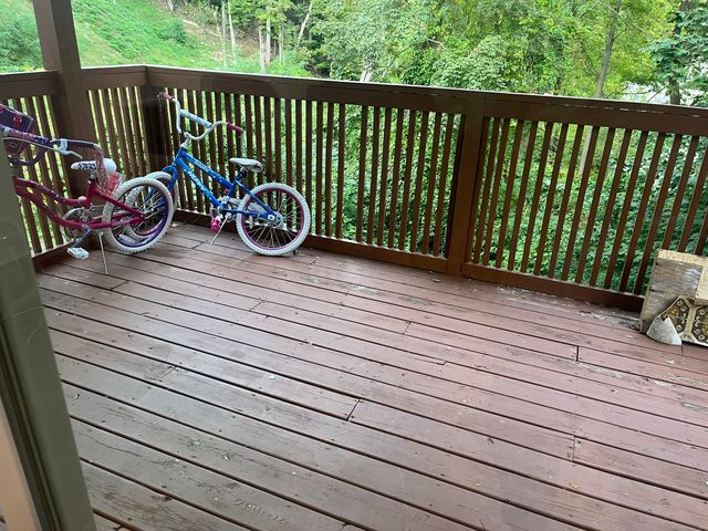 8 Ann Drive APT B, Danbury, CT 06810