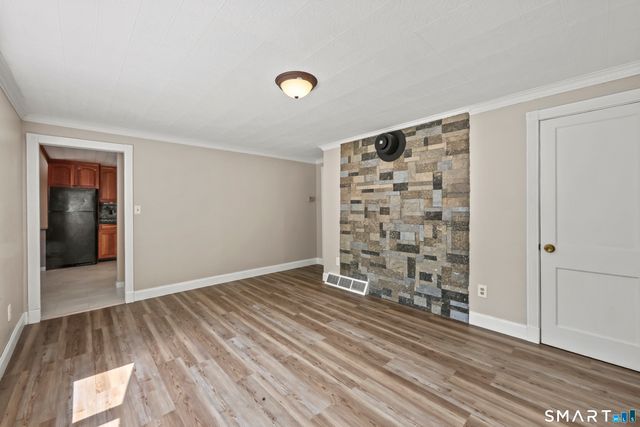 647 Willis Street, Bristol, CT 06010