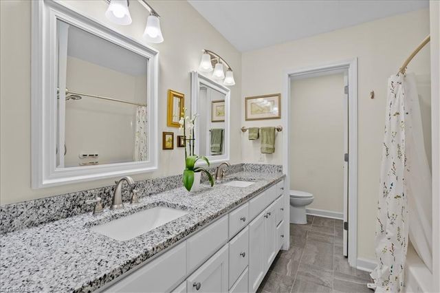 330 Fielding Drive, Kernersville, NC 27284