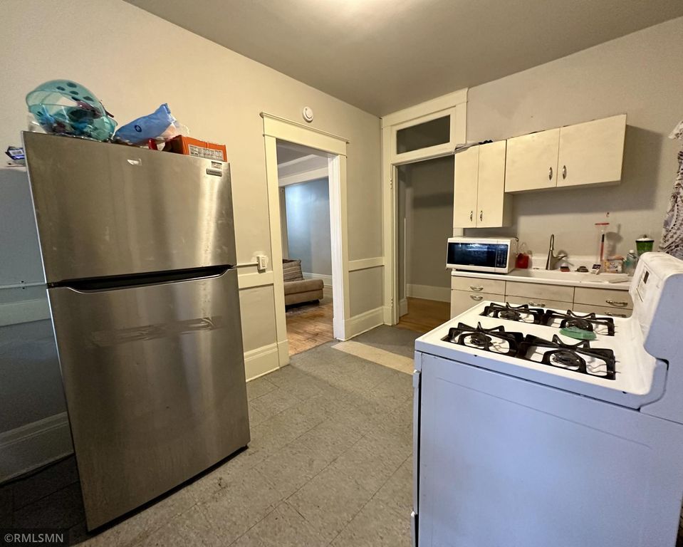 1047 Hudson Road, Saint Paul, MN 55106 — photo 5