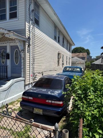 509 E 31St St, Paterson City, NJ 07504