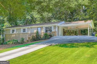 8767 N View Drive, Lithia Springs, GA 30122