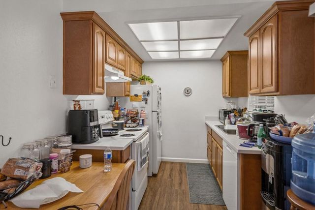 1342 Essex Way, San Jose, CA 95117