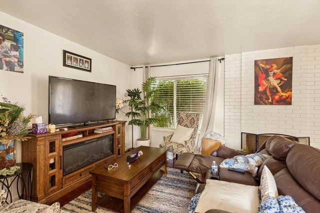 1342 Essex Way, San Jose, CA 95117