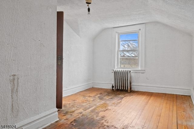 315 Meeker Ave, Newark City, NJ 07112