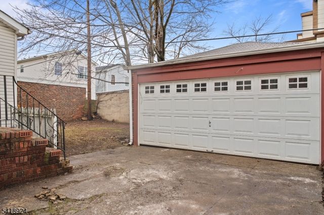 315 Meeker Ave, Newark City, NJ 07112