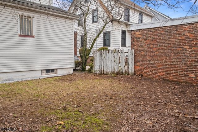 315 Meeker Ave, Newark City, NJ 07112