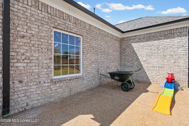 3140 Winterwood Drive, Hernando, MS 38632